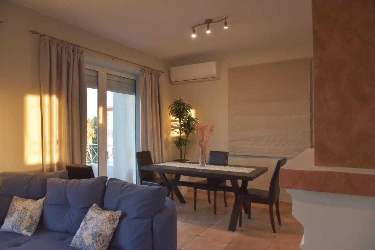 Villa Blue Vedere Gerani  Ngoại thất bức ảnh